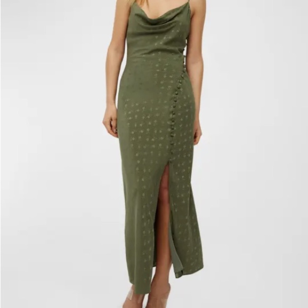Veronica Beard
Chapel Floral Buttoned Maxi Slip Dress